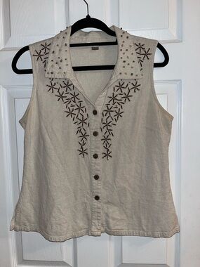 Embroidered Stud Collar Tank